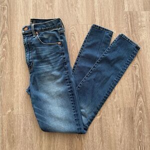Abercrombie & Fitch High Rise Skinny Jeans